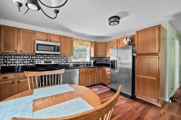 Kittery, ME 03905,93 Bartlett RD