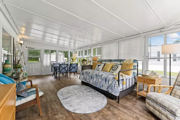 Wells, ME 04090,61 Poplar Park DR