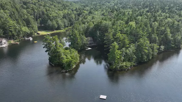 Liberty, ME 04949,39 Camp Cove RD