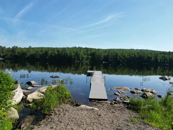 Lincoln, ME 04457,8 Trails End