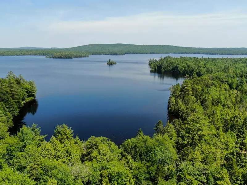 21 Spruce Point RD, Lowell, ME 04493