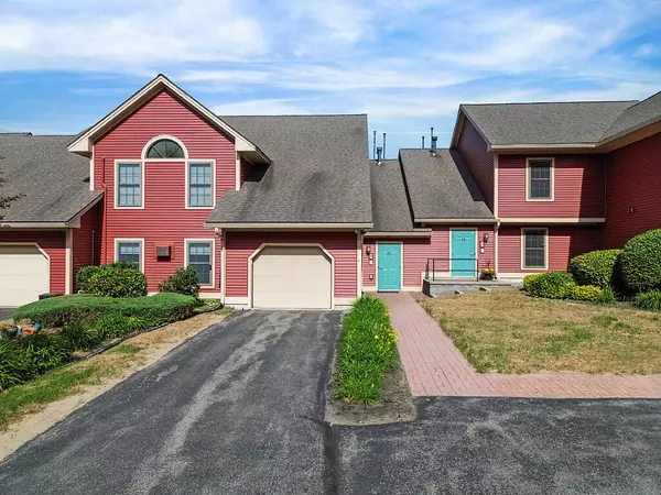 62 Estates DR #1, Manchester, ME 04351