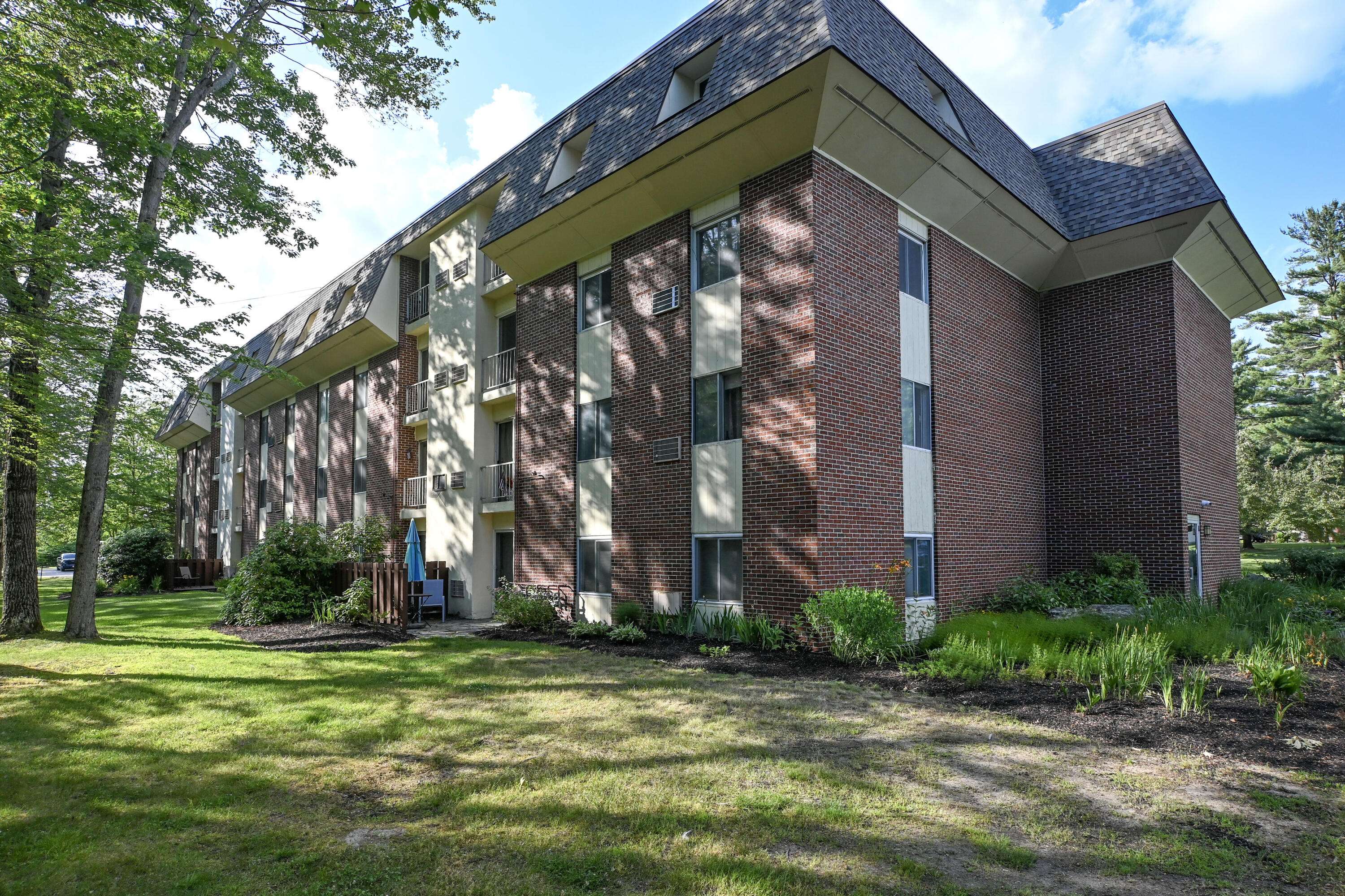 757 Main ST #15, South Portland, ME 04106
