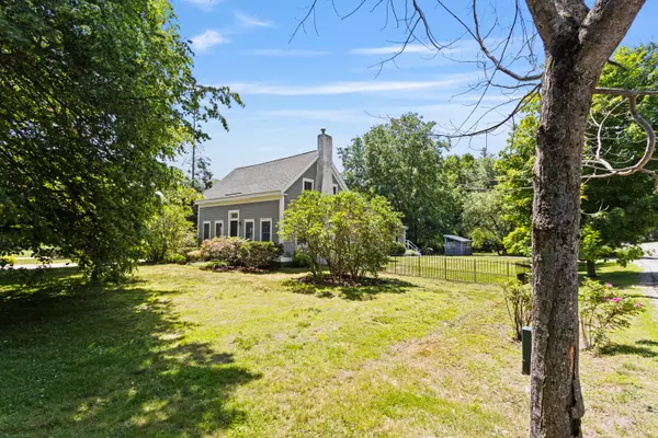 Freeport, ME 04032,30 Pine ST