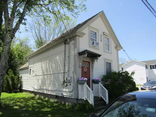 Saco, ME 04072,27 Common ST