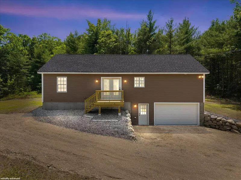34 Oak Woods DR, Hiram, ME 04041