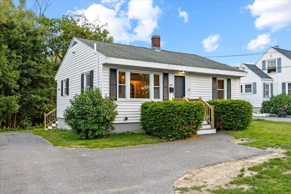 Portland, ME 04103,942 Washington AVE