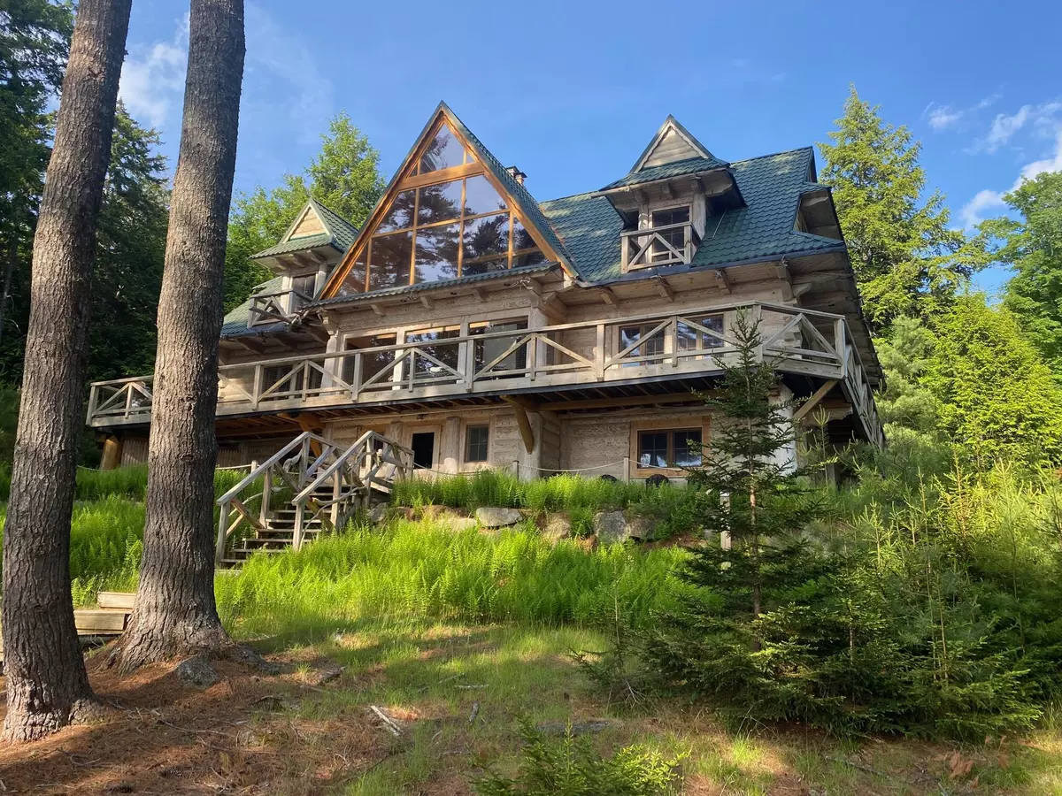 Beaver Cove, ME 04441,378 Black Point RD