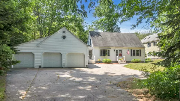 Wells, ME 04090,286 Littlefield RD