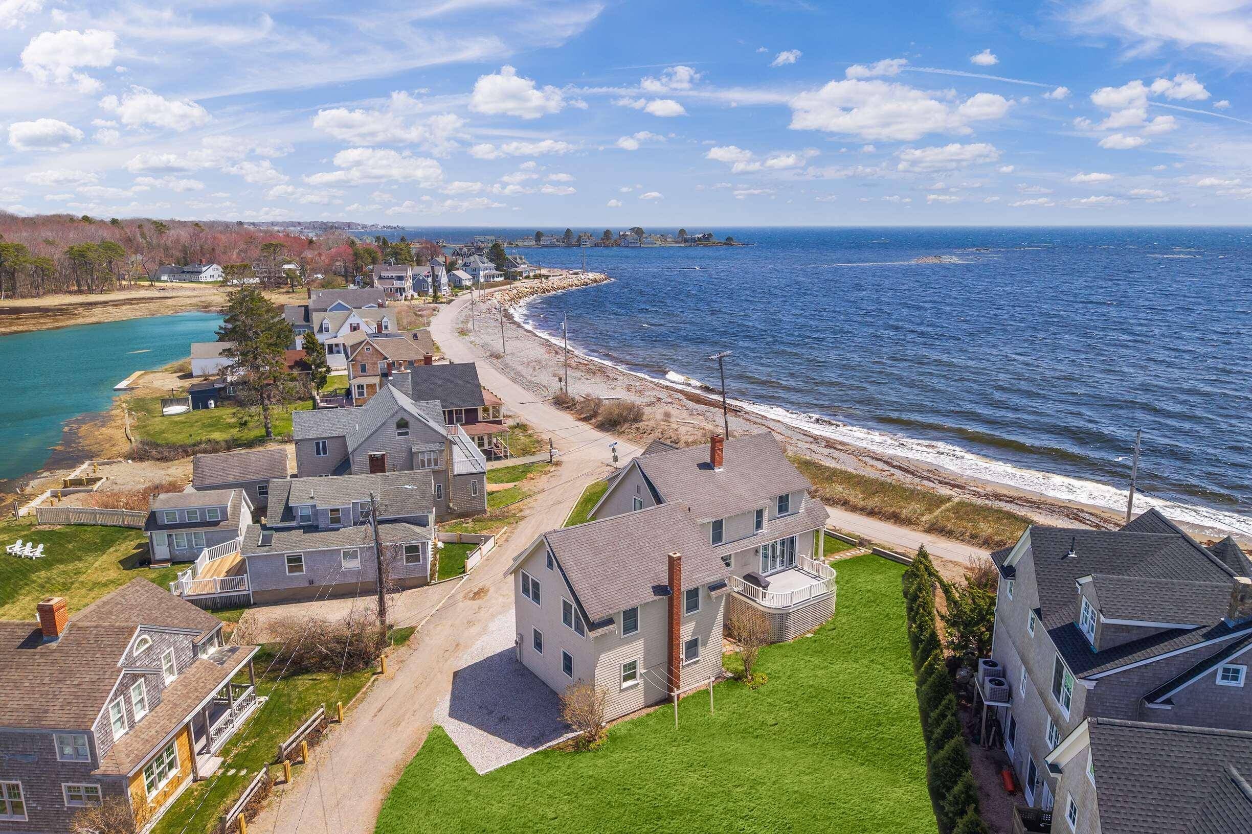53 Great Hill RD, Kennebunk, ME 04043