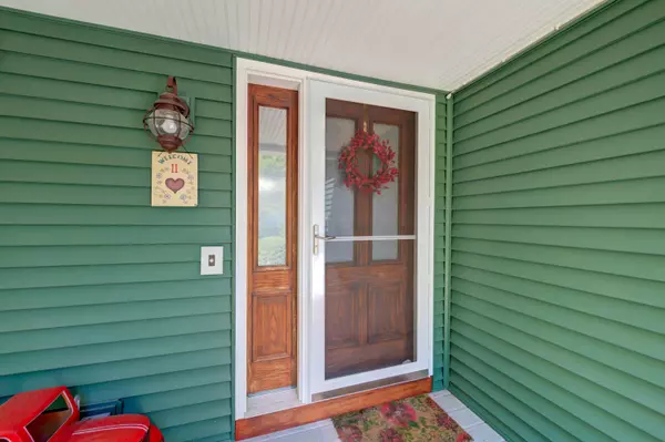 Naples, ME 04055,11 Washington CT