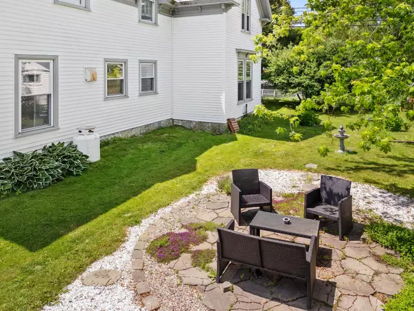 Rockland, ME 04841,57 Main ST