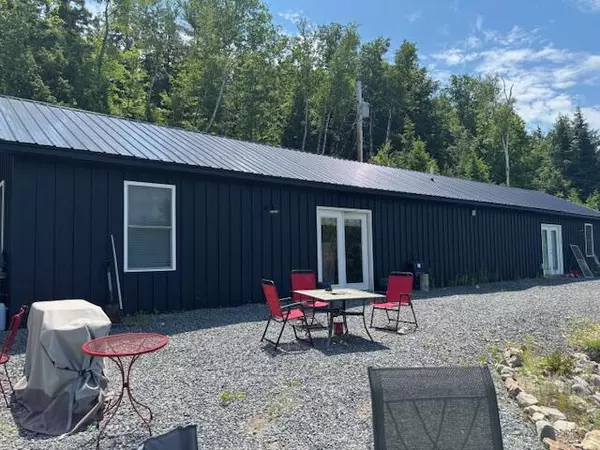 42 Applehead Way WAY, Orrington, ME 04474