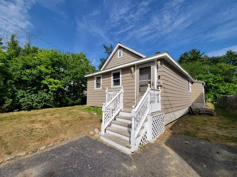 67 Stevens ST, Lewiston, ME 04240