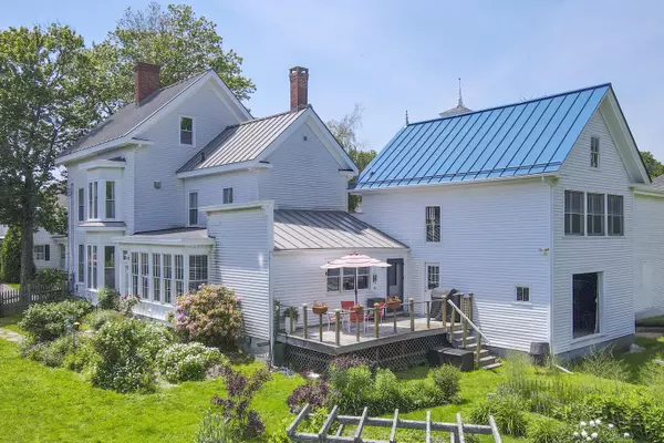 Rockland, ME 04841,55 Masonic ST