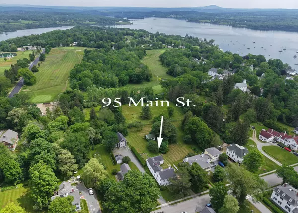 Castine, ME 04421,95 Main ST