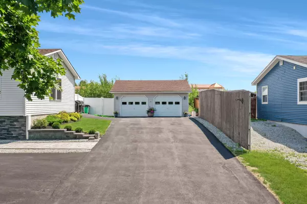 Presque Isle, ME 04769,26 University ST