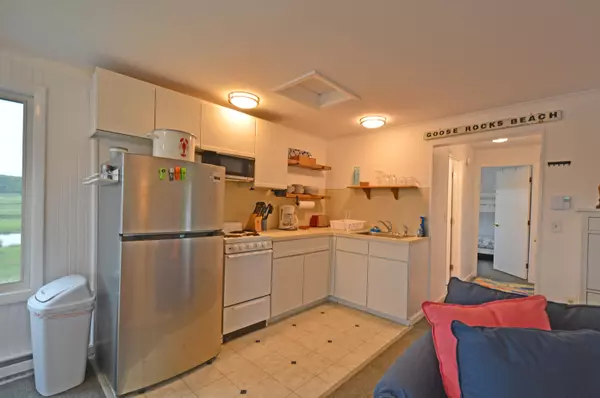 Kennebunkport, ME 04046,5 Dyke RD #G