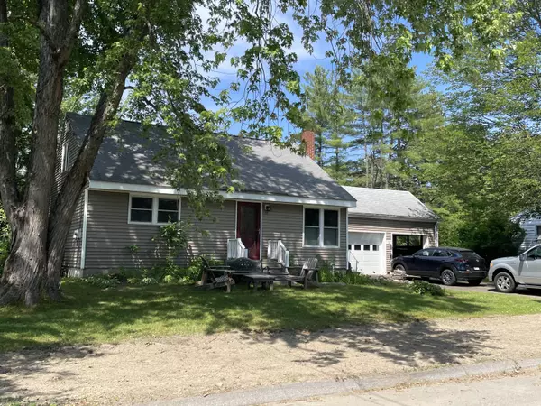 10 Hewey ST, Lisbon, ME 04252