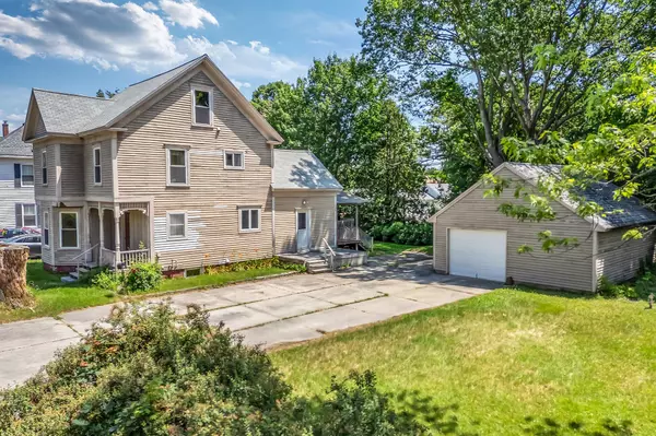 12 Blethen ST, Lisbon, ME 04252