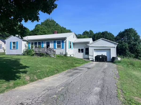 Wilton, ME 04294,17 Pleasant ST