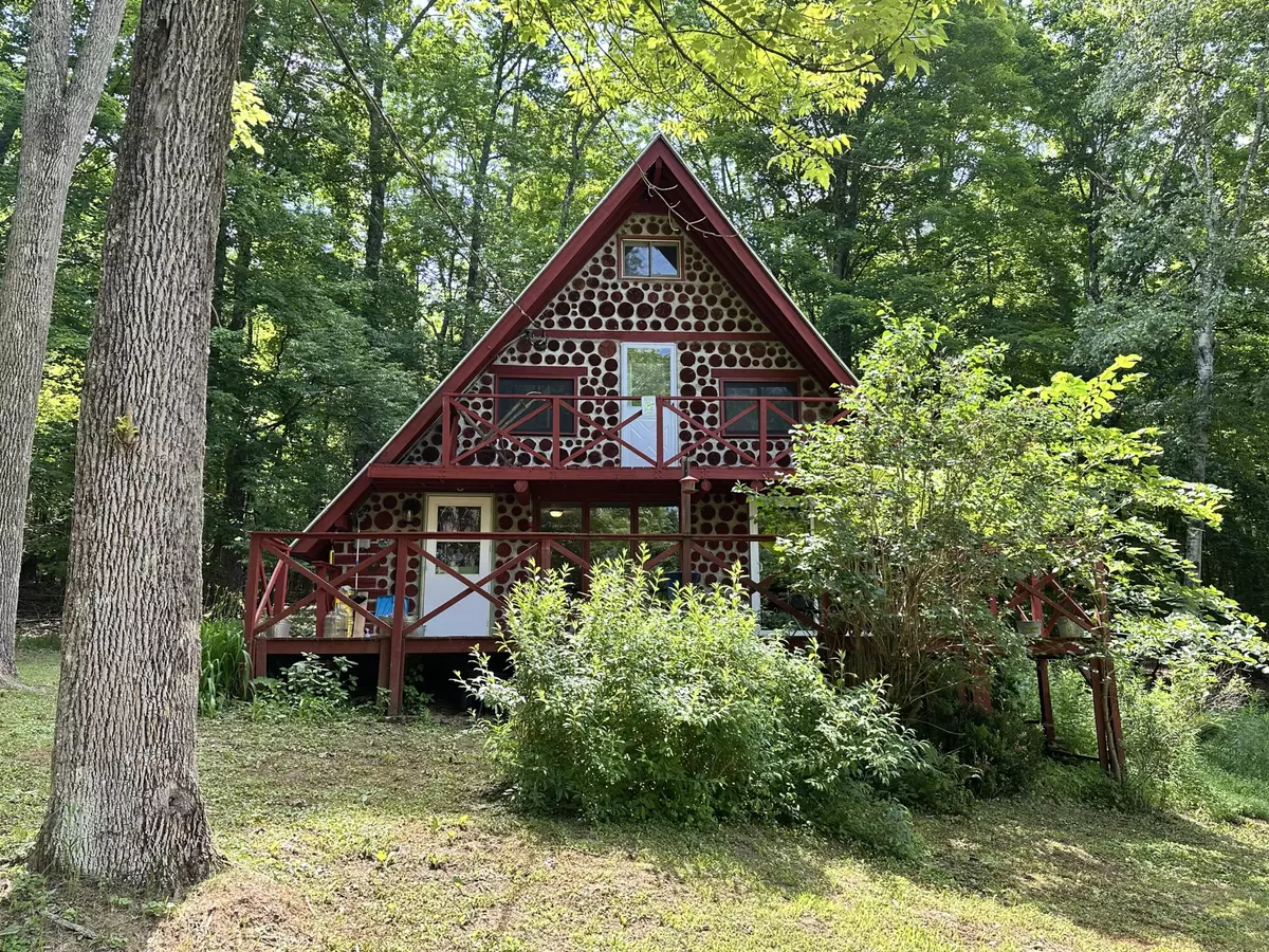 Saint Albans, ME 04971,133 Webb Ridge RD