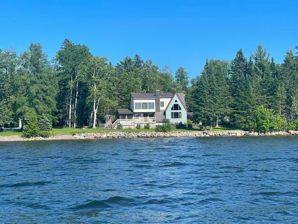 838 Rocky Point RD,  Sinclair,  ME 04773