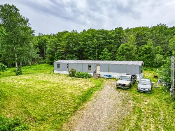 Dresden, ME 04342,596 Calls Hill RD