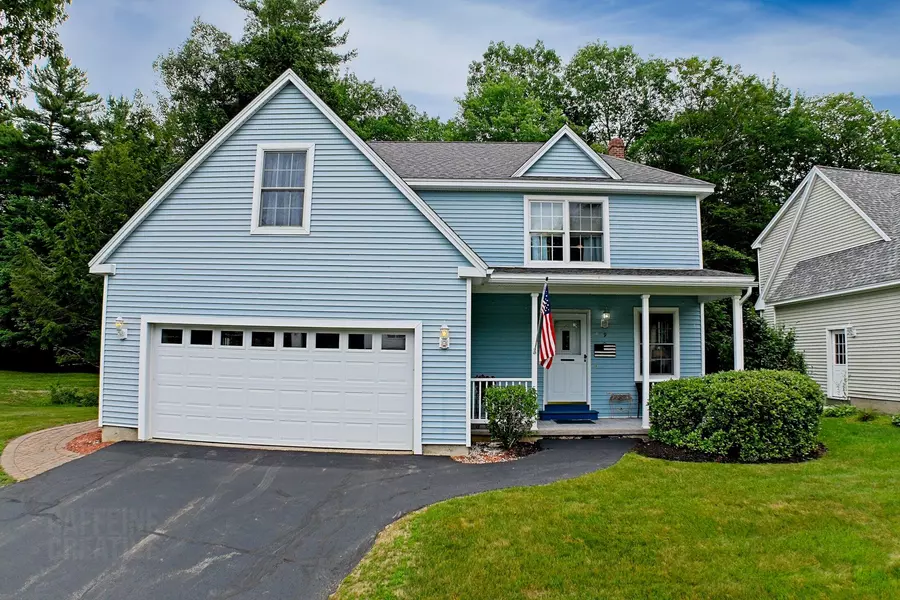 9 Samantha DR #9, Gorham, ME 04038