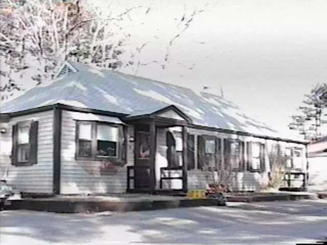5-7 MacDougal ST, Kittery, ME 03904