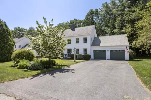 Scarborough, ME 04074,17 Ryefield DR