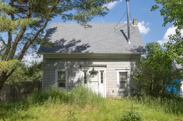 Sullivan, ME 04664,277 Taunton DR