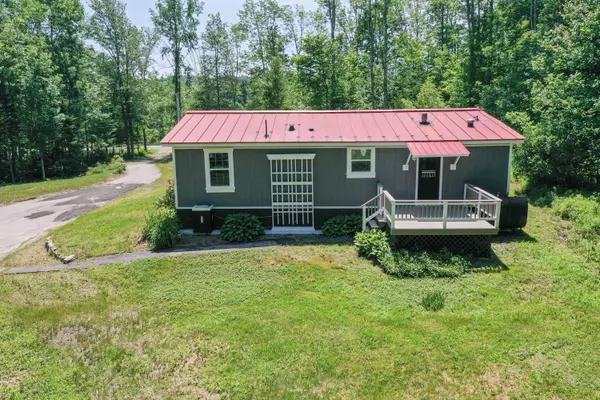 Lincolnville, ME 04849,16 Sutton RD