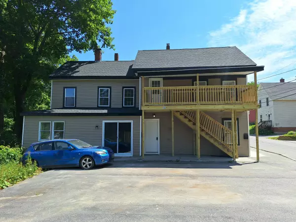 Bath, ME 04530,35 Highland ST