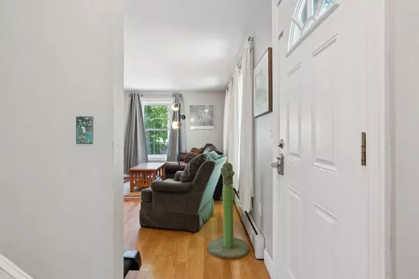 South Portland, ME 04106,5 Virginia AVE