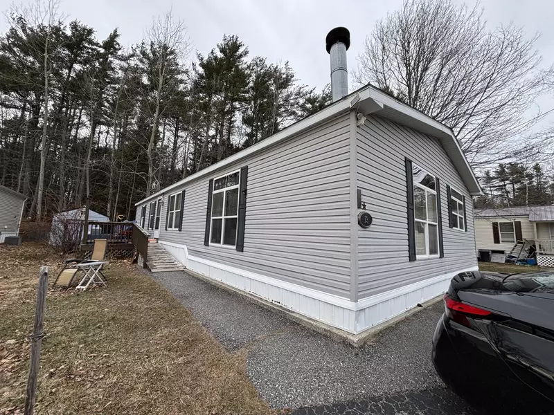 13 James ST, Brunswick, ME 04011