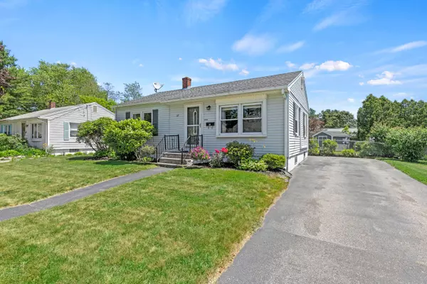 South Portland, ME 04106,62 Strout ST