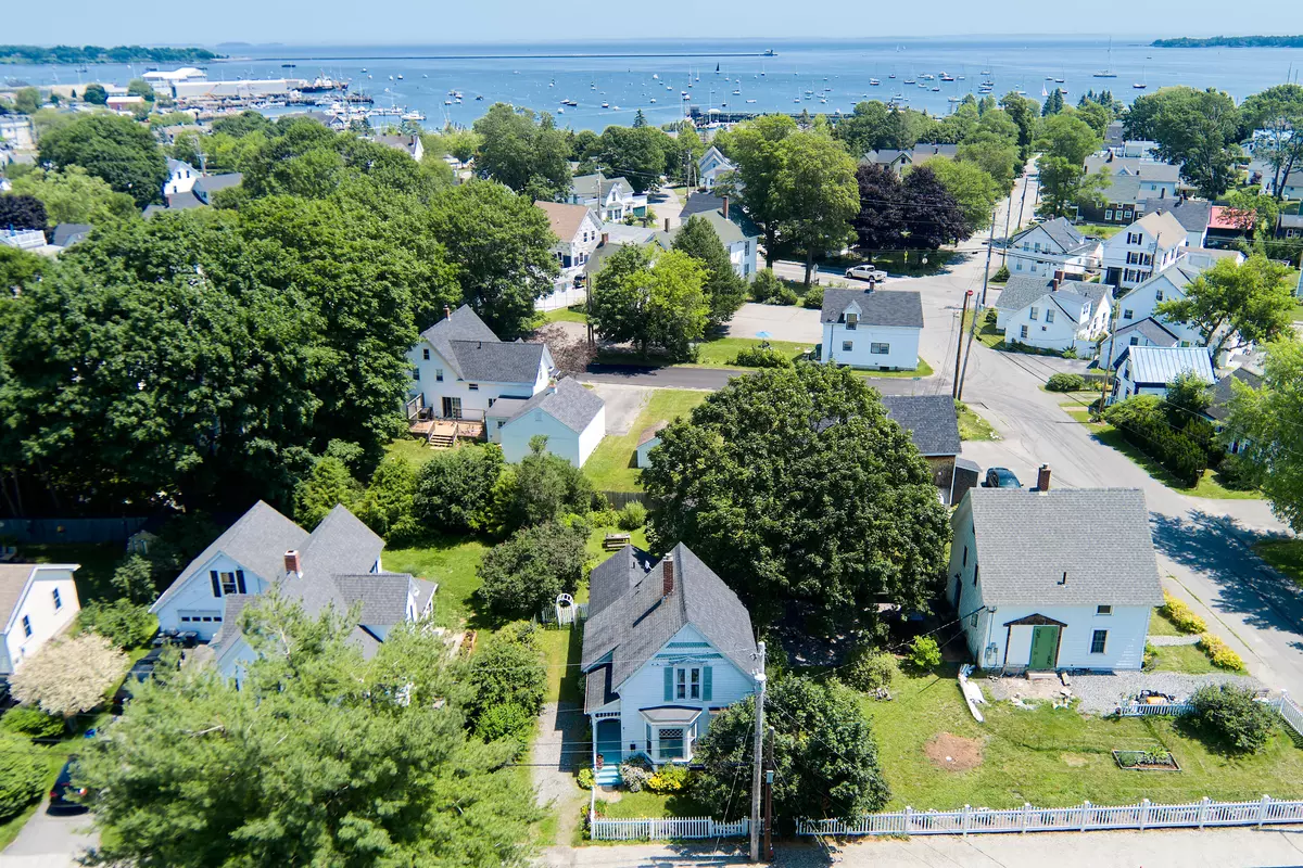 Rockland, ME 04841,5 Purchase ST