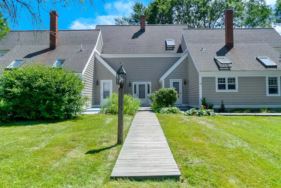 41 Francis WAY #41, Kittery, ME 03904
