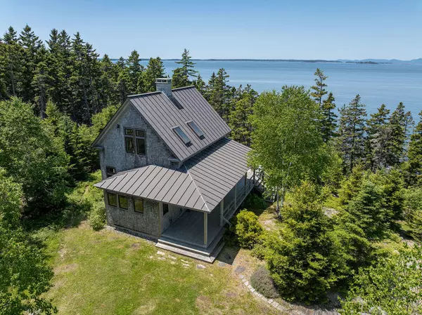 Deer Isle, ME 04627,10 Moss Ledge Lndg LN