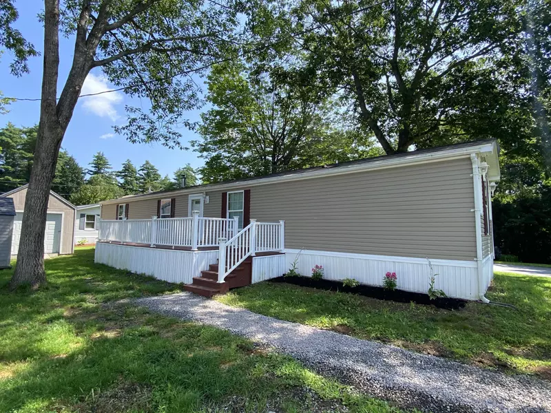 123 Sparrow DR, Augusta, ME 04330