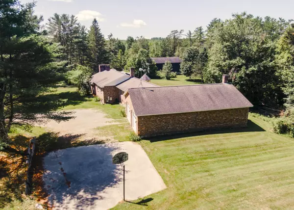 Newport, ME 04953,94 Blaisdell Road