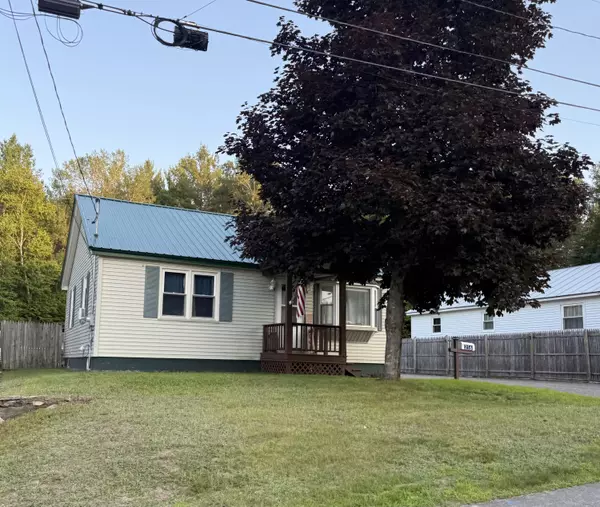 216 Bowdoin ST, Millinocket, ME 04462