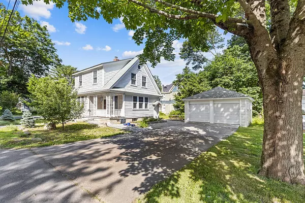 297 Broadway, Rockland, ME 04841