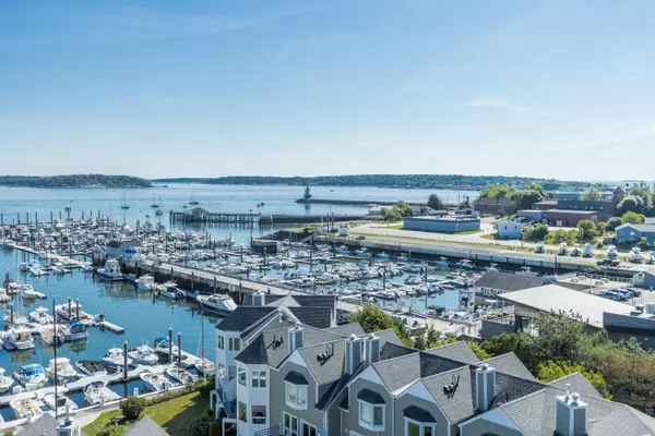 South Portland, ME 04106,148 Breakwater DR #808