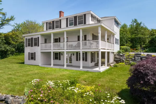 Harpswell, ME 04003,68 West Shore RD