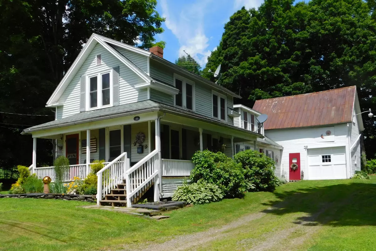 Dexter, ME 04930,10 Liberty ST