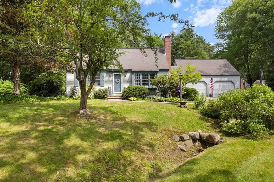 28 Wiggins Pond LN #28, Kennebunk, ME 04043