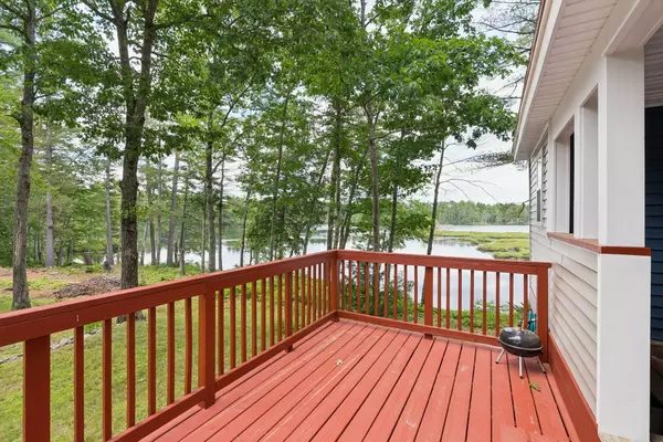 Standish, ME 04084,28 Turkey Farm RD