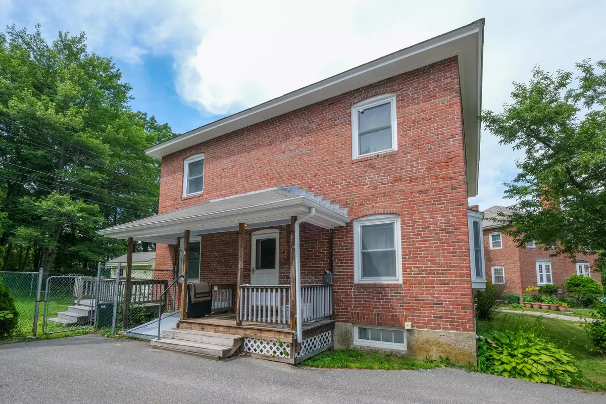 Bath, ME 04530,25 Oliver ST